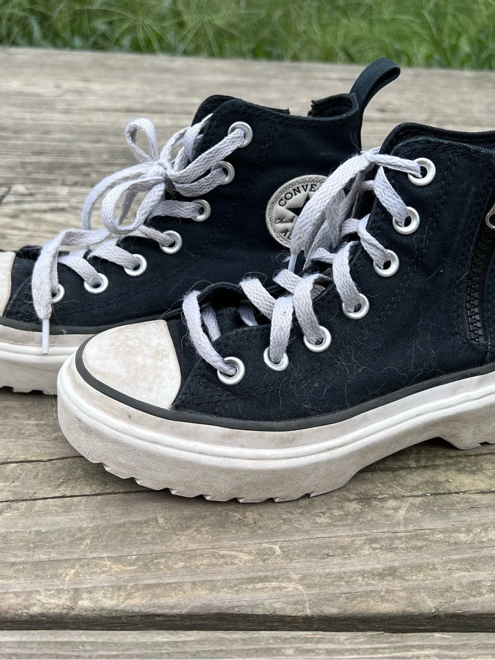 Converse Black and White Kids High-Top Sneakers with Side Zip size 2